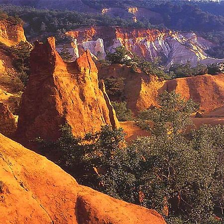 Вілла Chemin De Saint-Joseph Рюстрель Екстер'єр фото